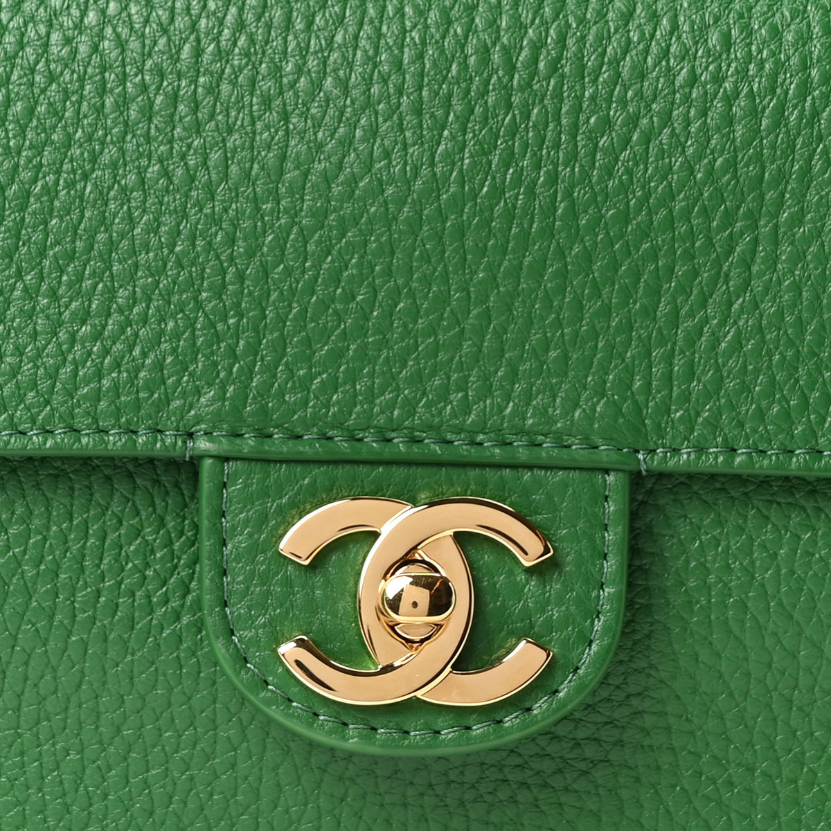 Chanel Grained Calfskin Small Souplissimo Maxi Flap Green 8 of 10