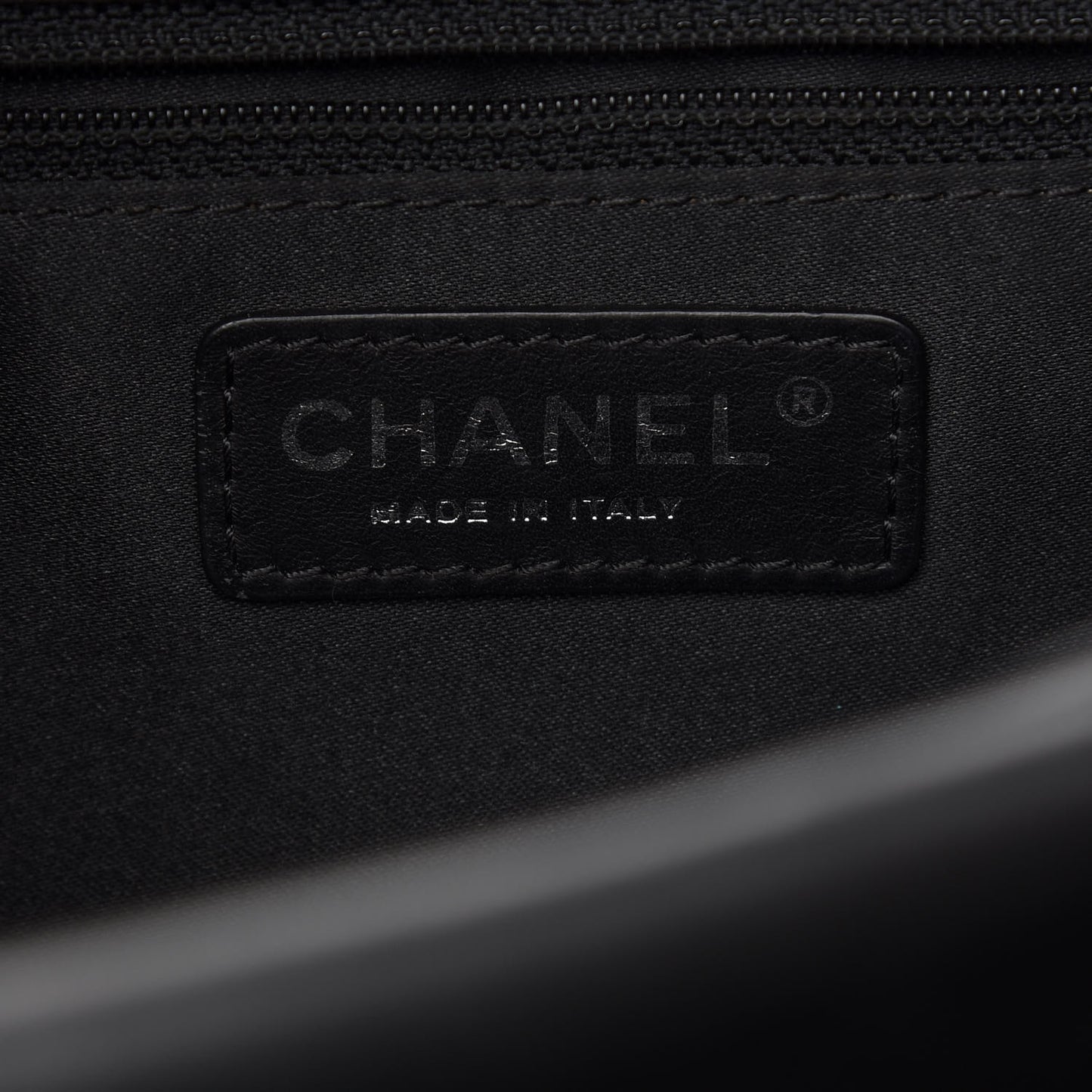 Lambskin Quilted Citizen Zip Large Flap Black