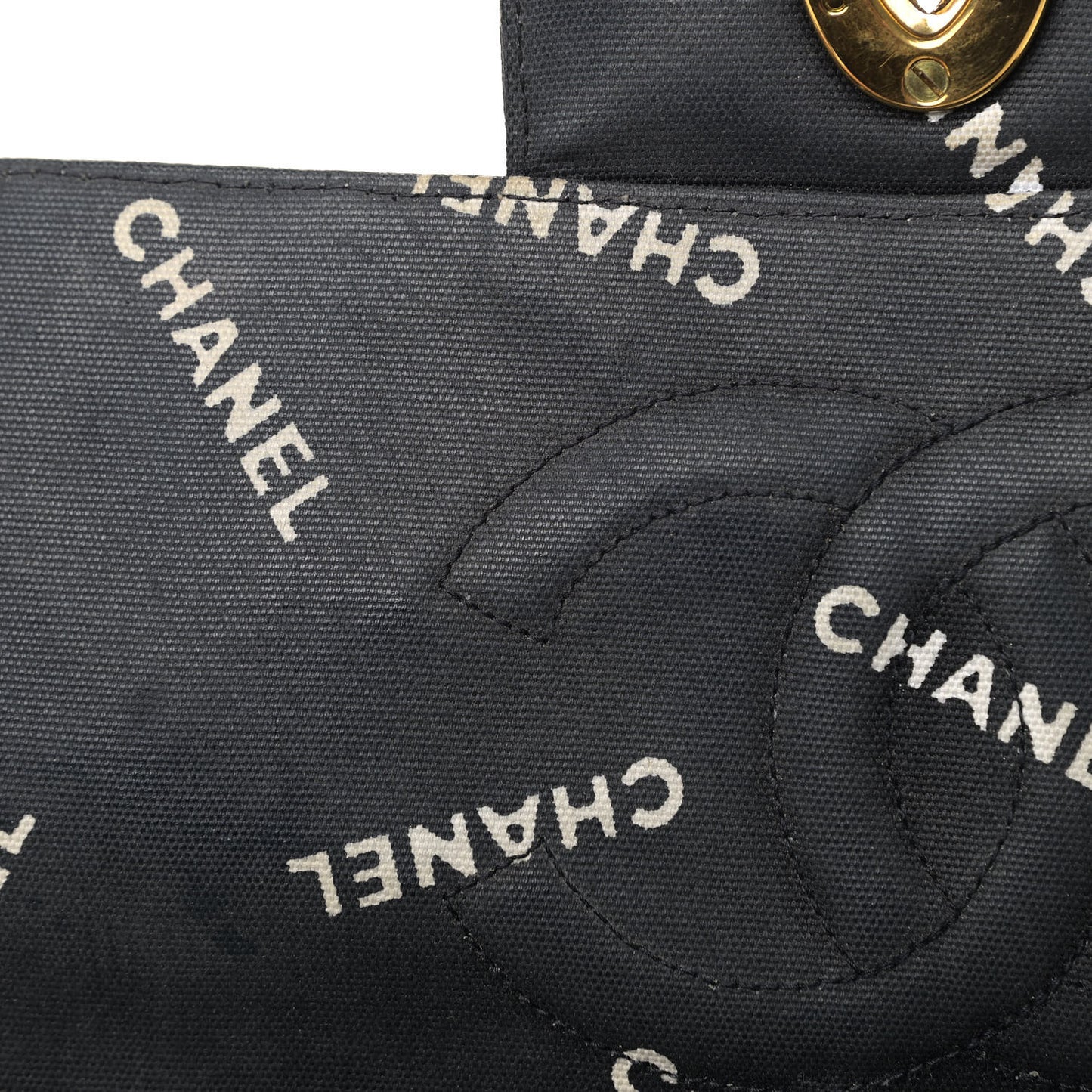 Canvas Quilted XL Jumbo Single Flap Black