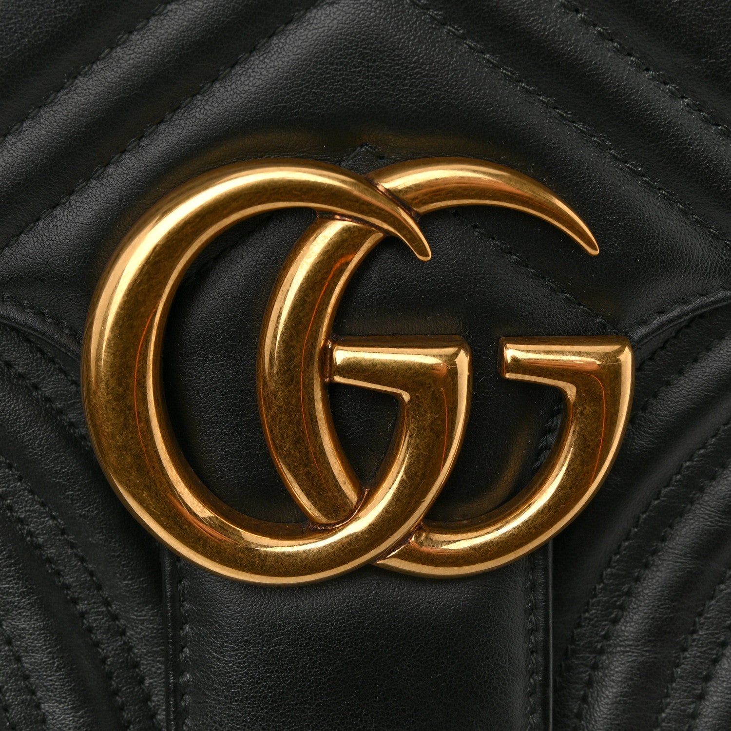 Gucci Calfskin Matelasse Medium GG Marmont Shoulder Bag Black 20 of 23