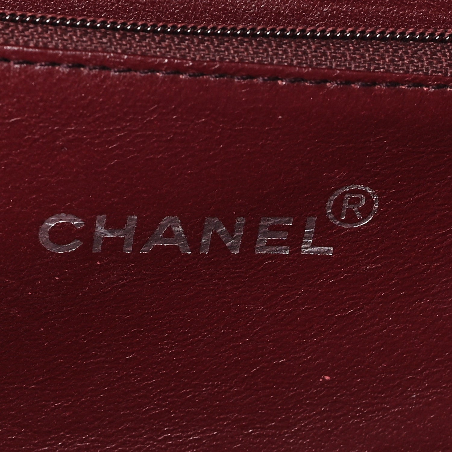 Chanel Wood Lambskin CC Vanity Case Brown Black 6 of 8