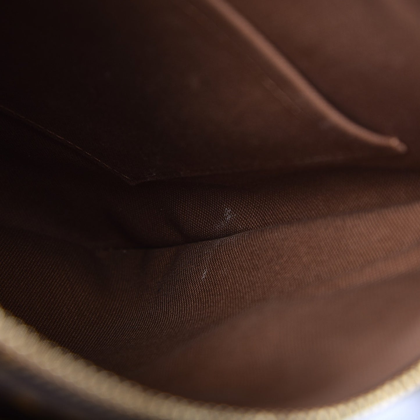 Monogram Pochette Valmy