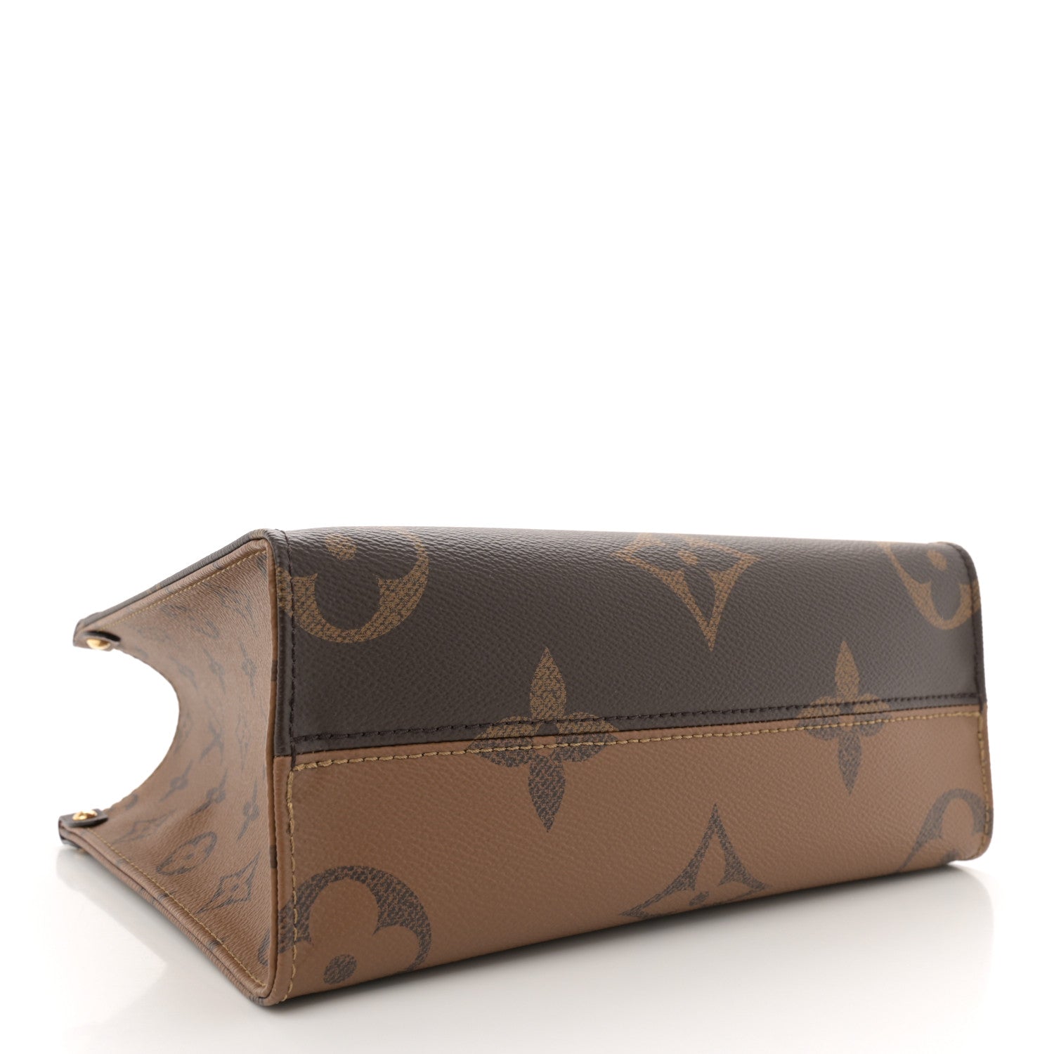 Louis Vuitton Reverse Monogram Giant Onthego PM 4 of 10