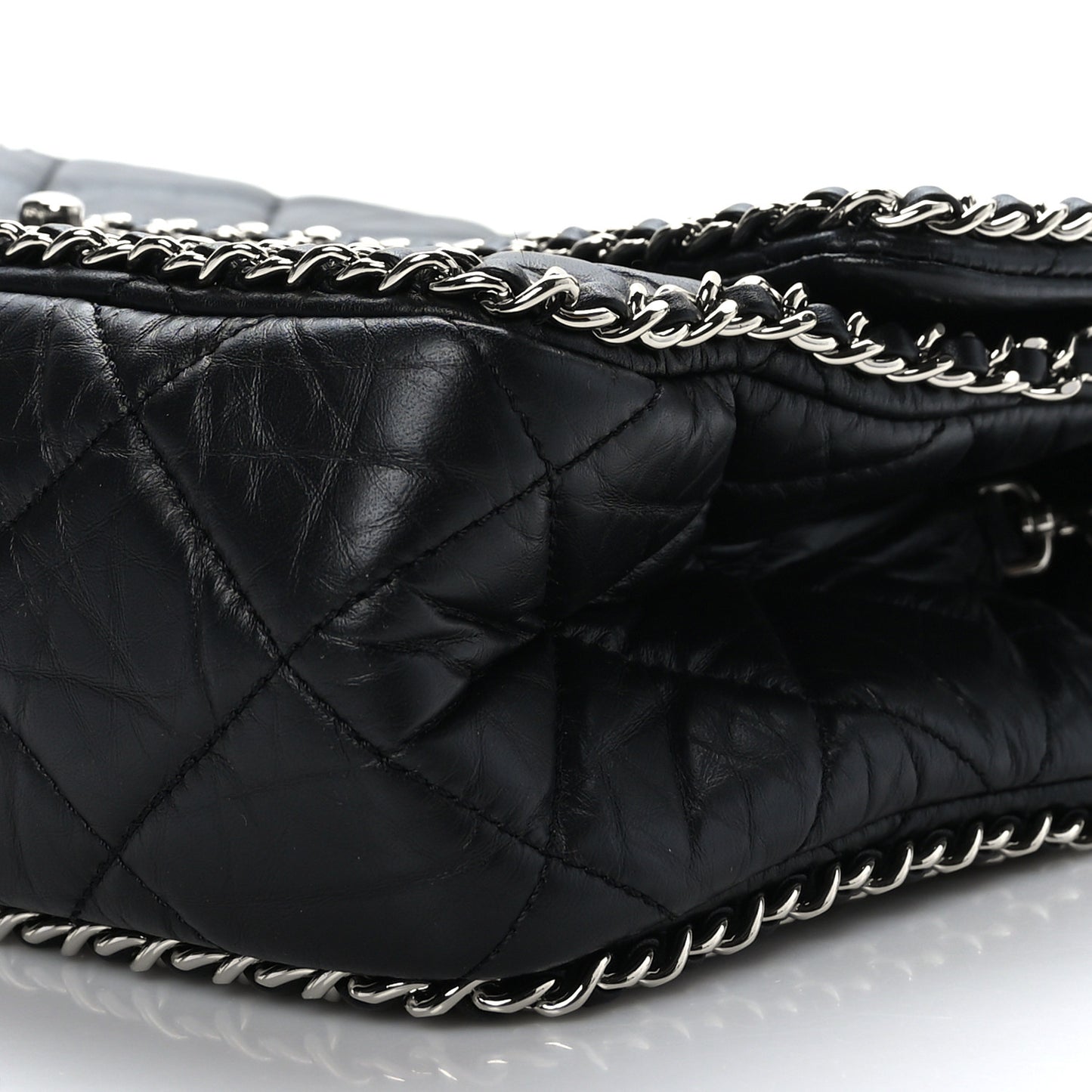 Crumpled Calfskin Medium Chain All Over Flap Black