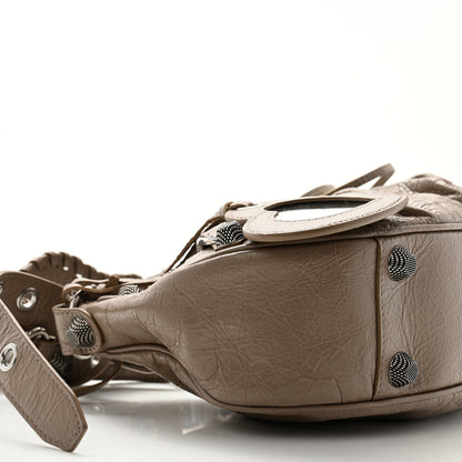 Balenciaga Agneau Arena Small Le Cagole Shoulder Bag Mink Grey 8 of 9