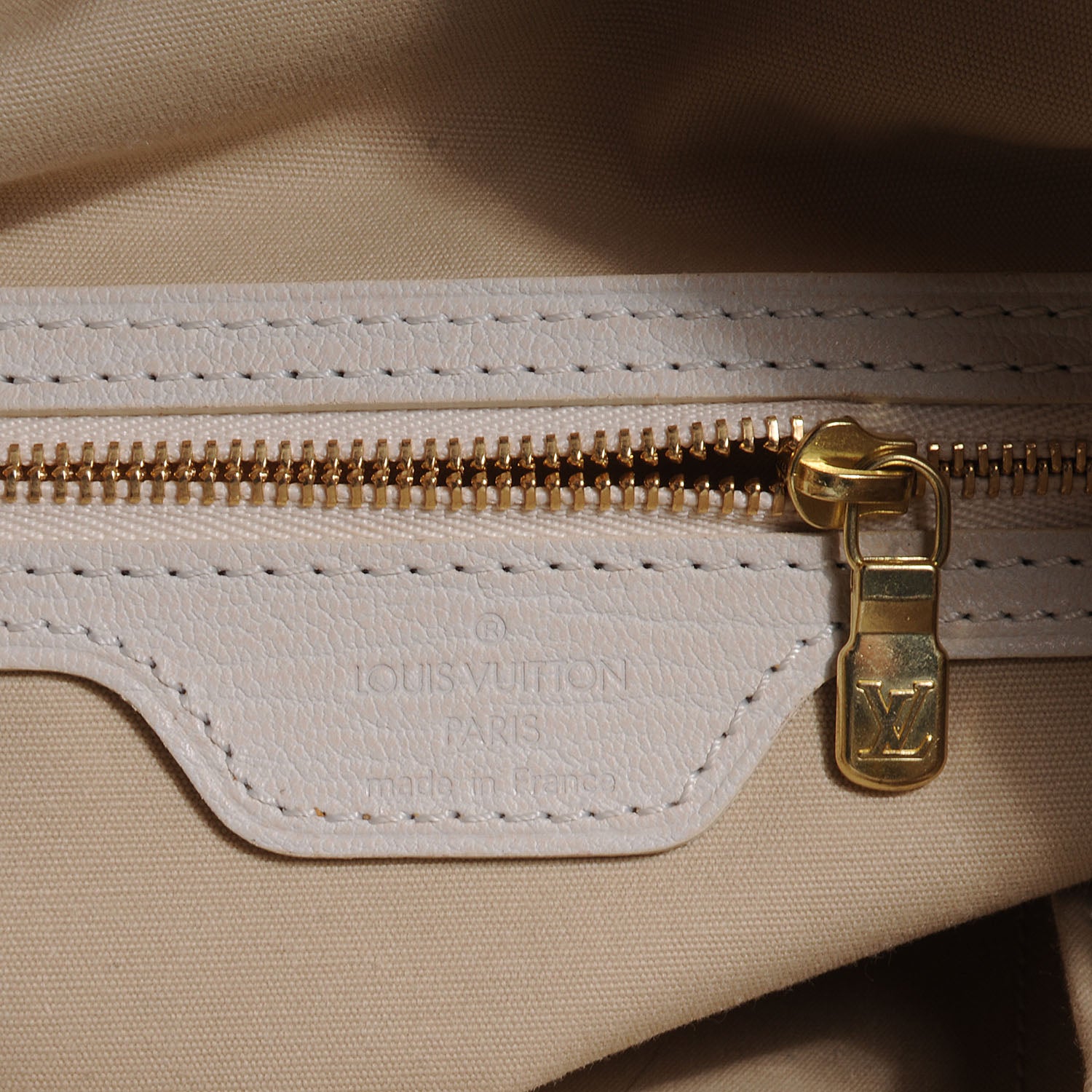 Louis Vuitton Mini Lin Boulogne Dune 7 of 7