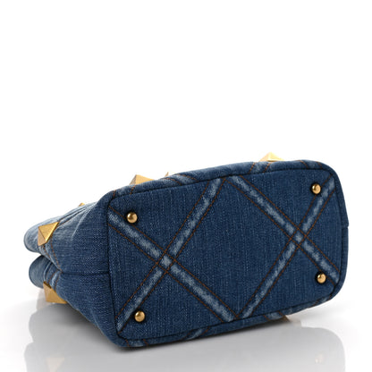 Valentino Garavani Denim Small Roman Stud The Handle Bag Light Denim Selleria 4 of 8