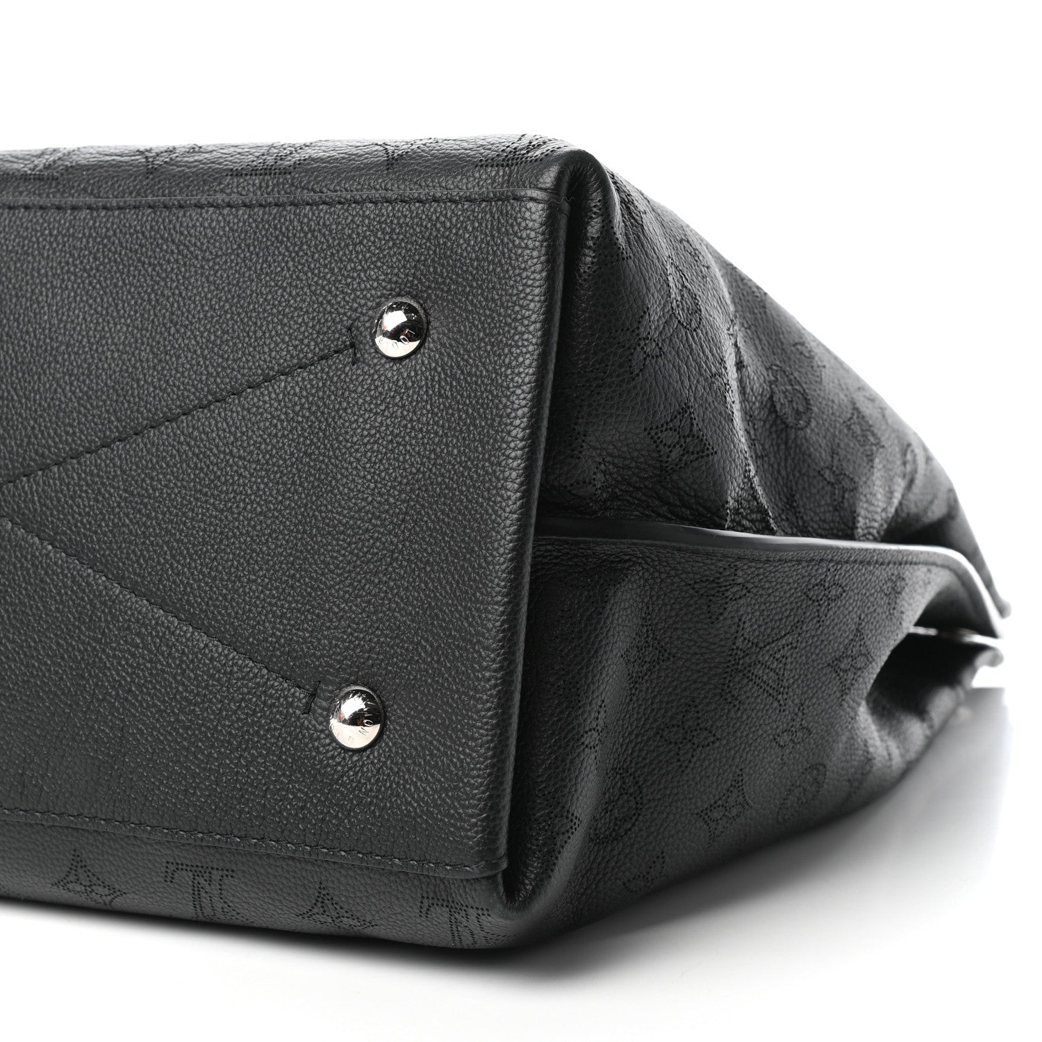 Louis Vuitton Mahina Carmel Hobo Black 9 of 9