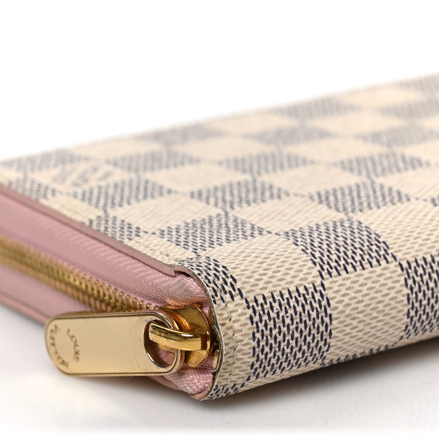 Damier Azur Zippy Wallet Rose Ballerine