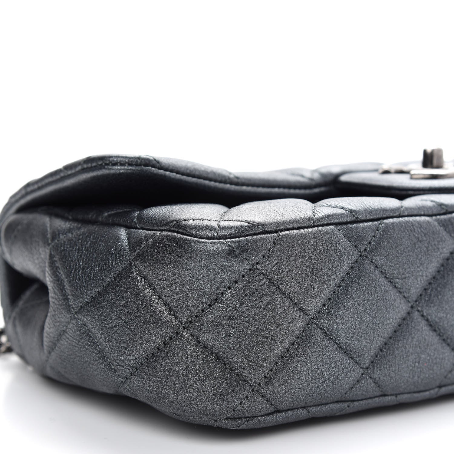 Chanel Metallic Calfskin Quilted Medium CC Eyelet Flap Dark Silver 7 of 8