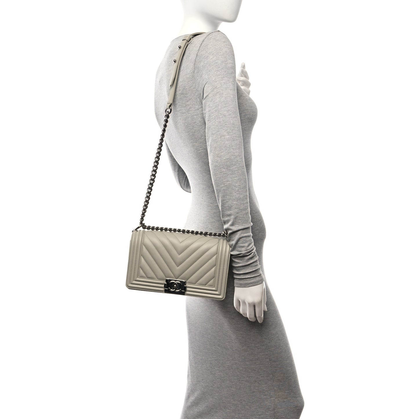 Lambskin Chevron Medium Boy Flap Grey