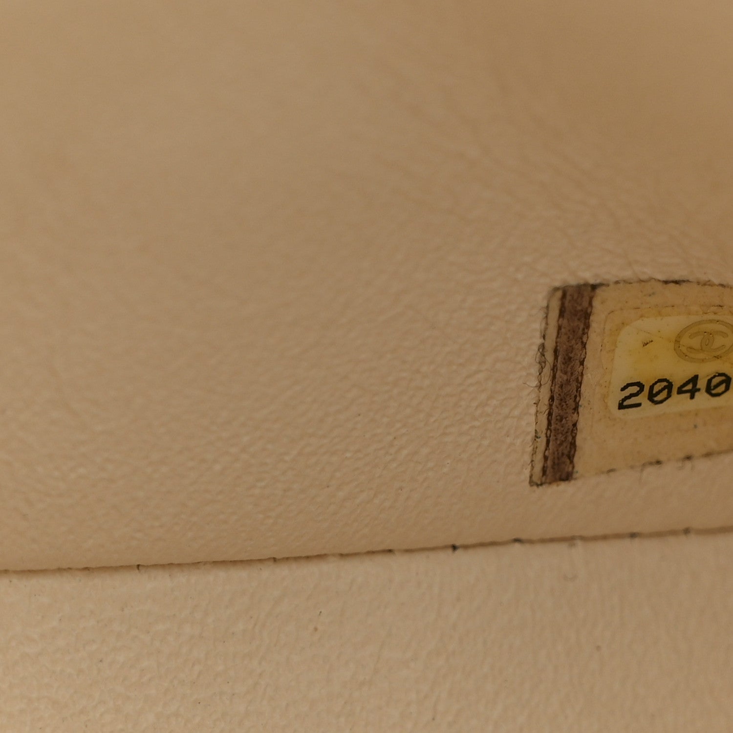 Chanel Iridescent Caviar Quilted Mini Square Flap White 7 of 10