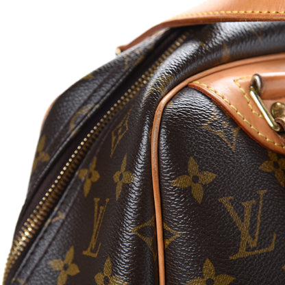 Louis Vuitton Monogram Excursion Shoe Bag 13 of 18