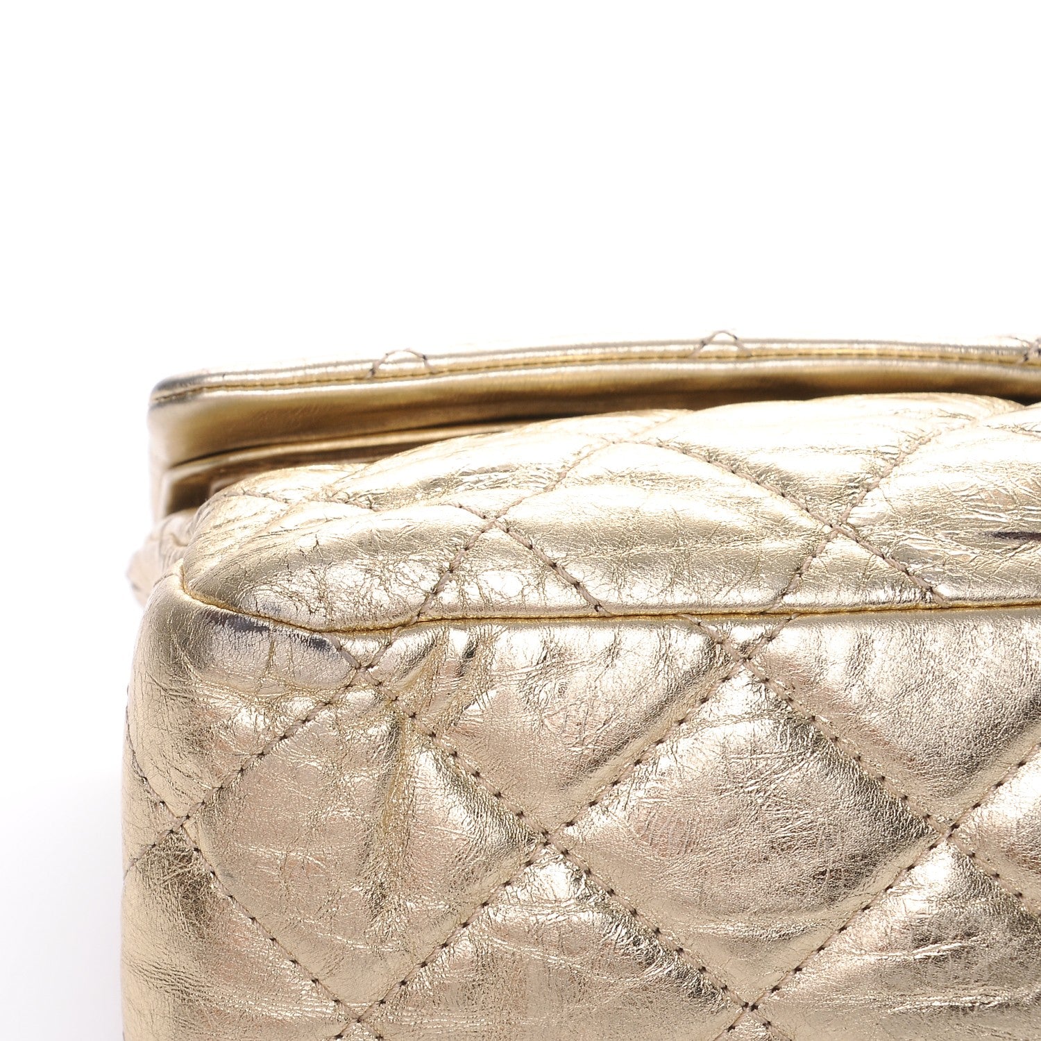 Chanel Metallic Aged Calfskin Quilted 2.55 Reissue 228 Flap Light Gold 10 of 19