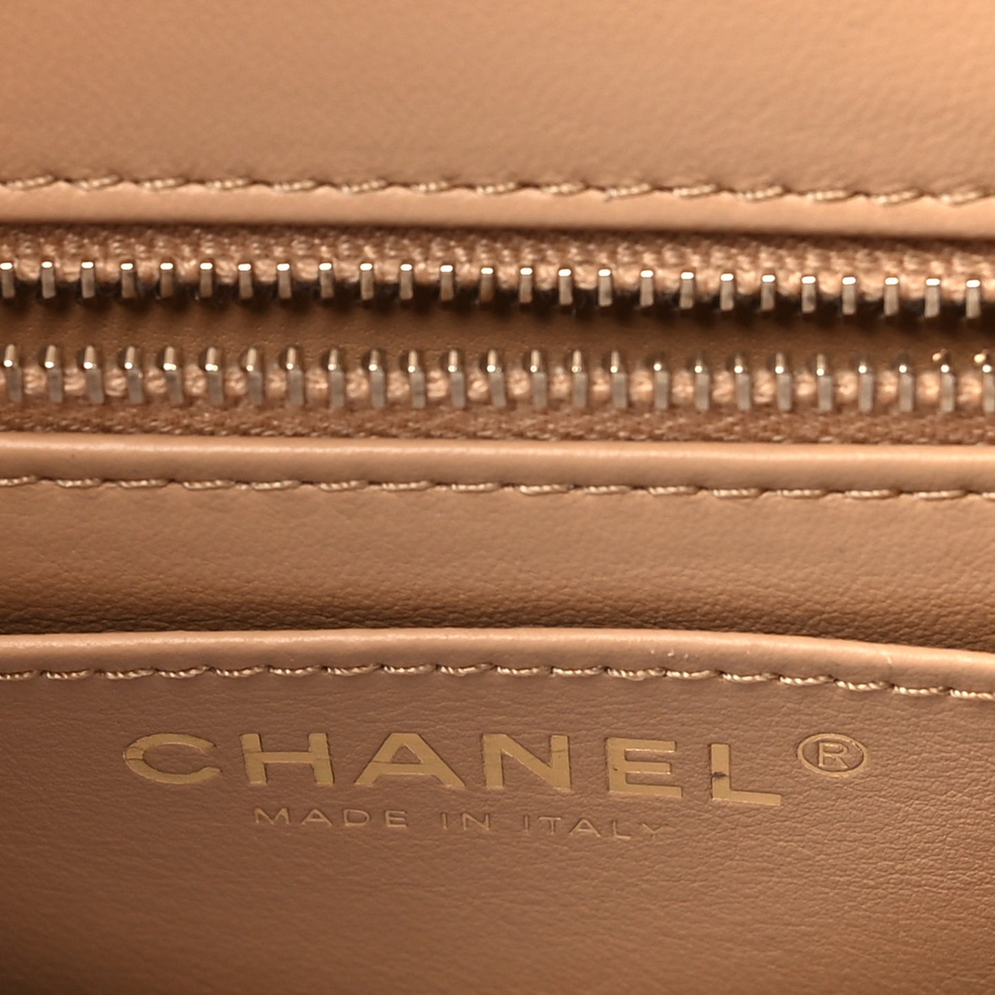 Lambskin Quilted Mini Pearl Crush Flap Beige
