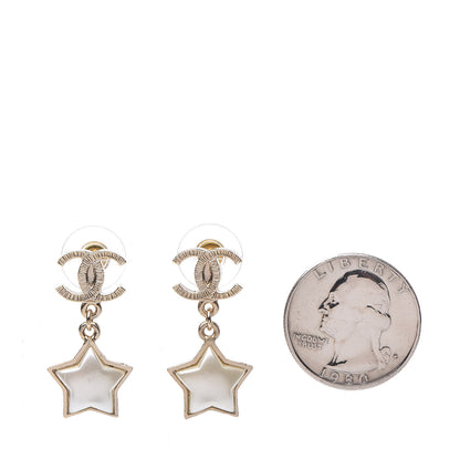 Chanel Metal Resin Pearl Star CC Drop Earrings Gold 2 of 4