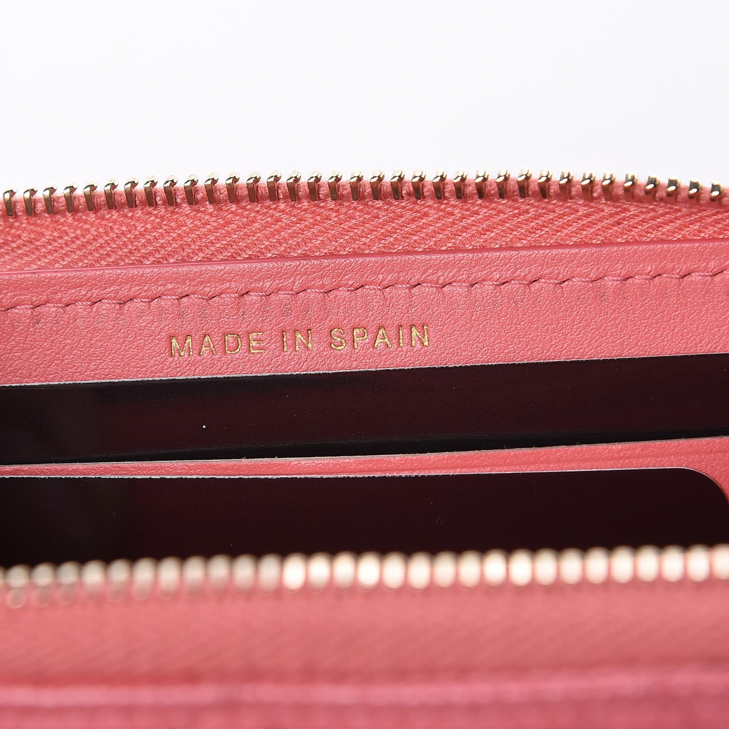 Chanel Iridescent Caviar Quilted Medium Zip Around Wallet Pink 7 of 9