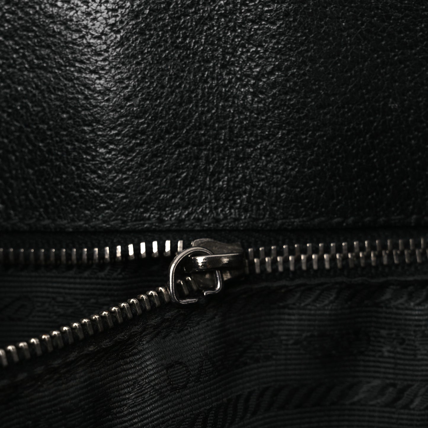 Cinghiale Triangle Tote Black