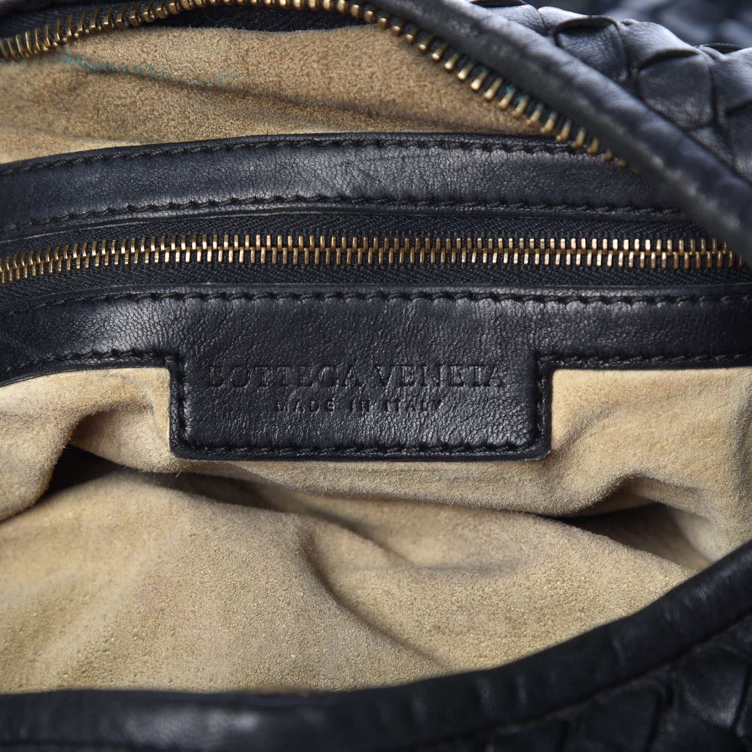Bottega Veneta Nappa Intrecciato Pleated Large Veneta Hobo Black 6 of 14