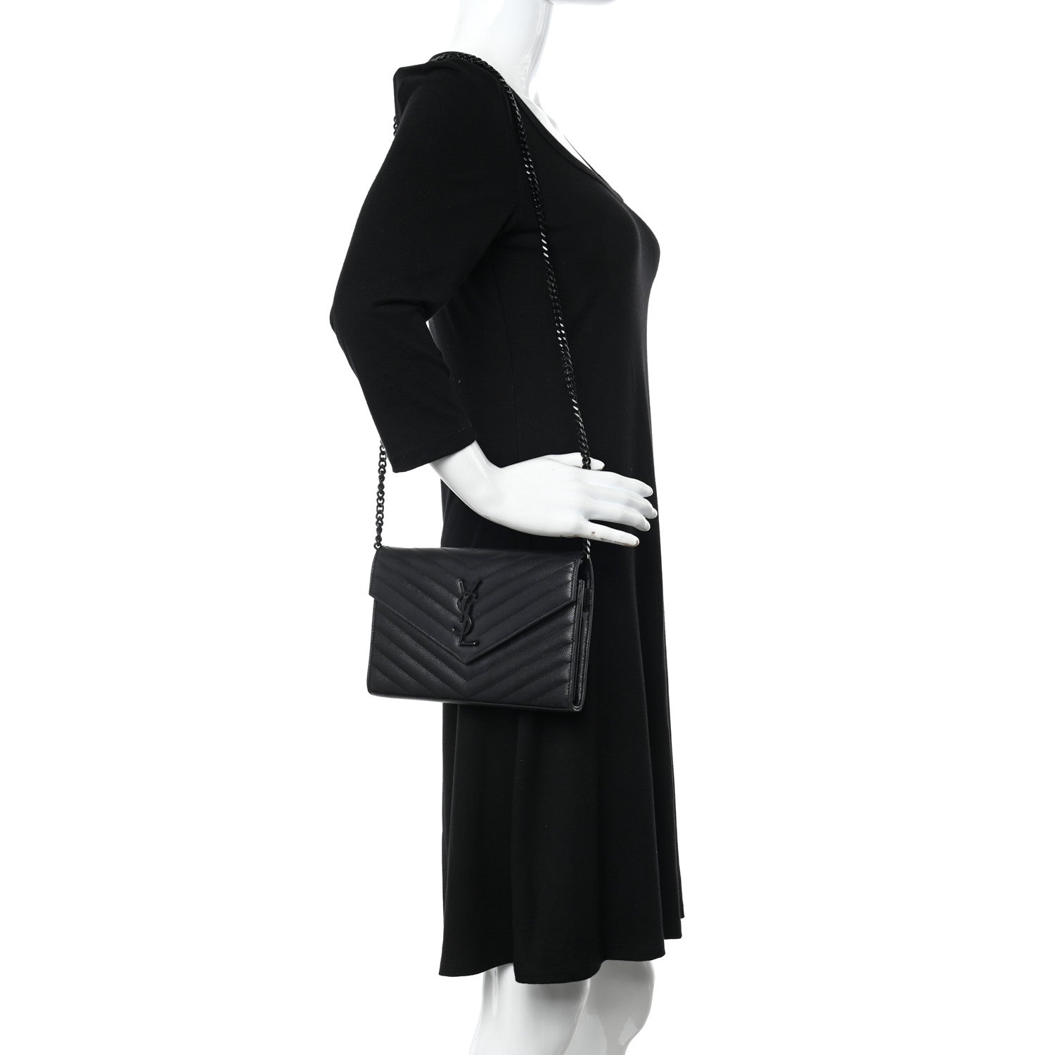 Saint Laurent Grain De Poudre Matelasse Chevron Monogram Monochrome Chain Wallet Black 3 of 13