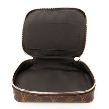 Louis Vuitton Monogram Horizon Accessories Pouch 4 of 8