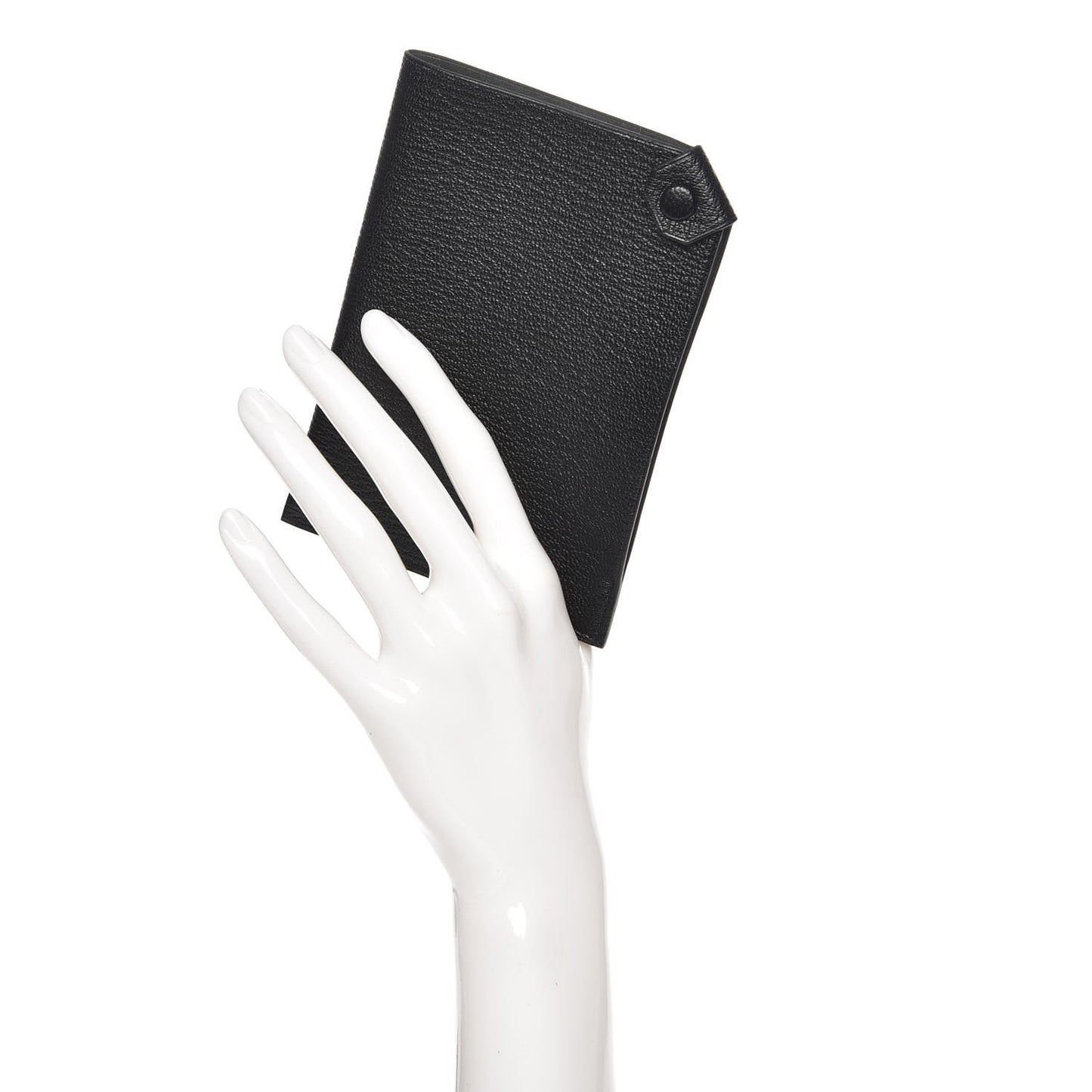 Chevre Mysore Tarmac PM Passport Holder Black