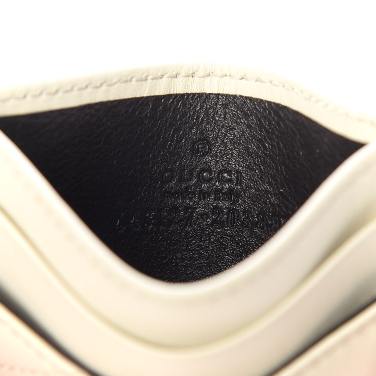 Gucci Calfskin Matelasse GG Marmont Card Holder White 6 of 7