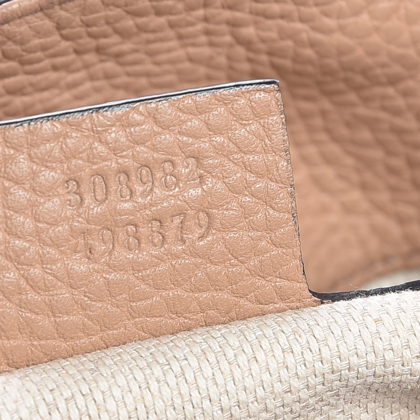 Pebbled Calfskin Medium Soho Chain Shoulder Bag Rose Beige