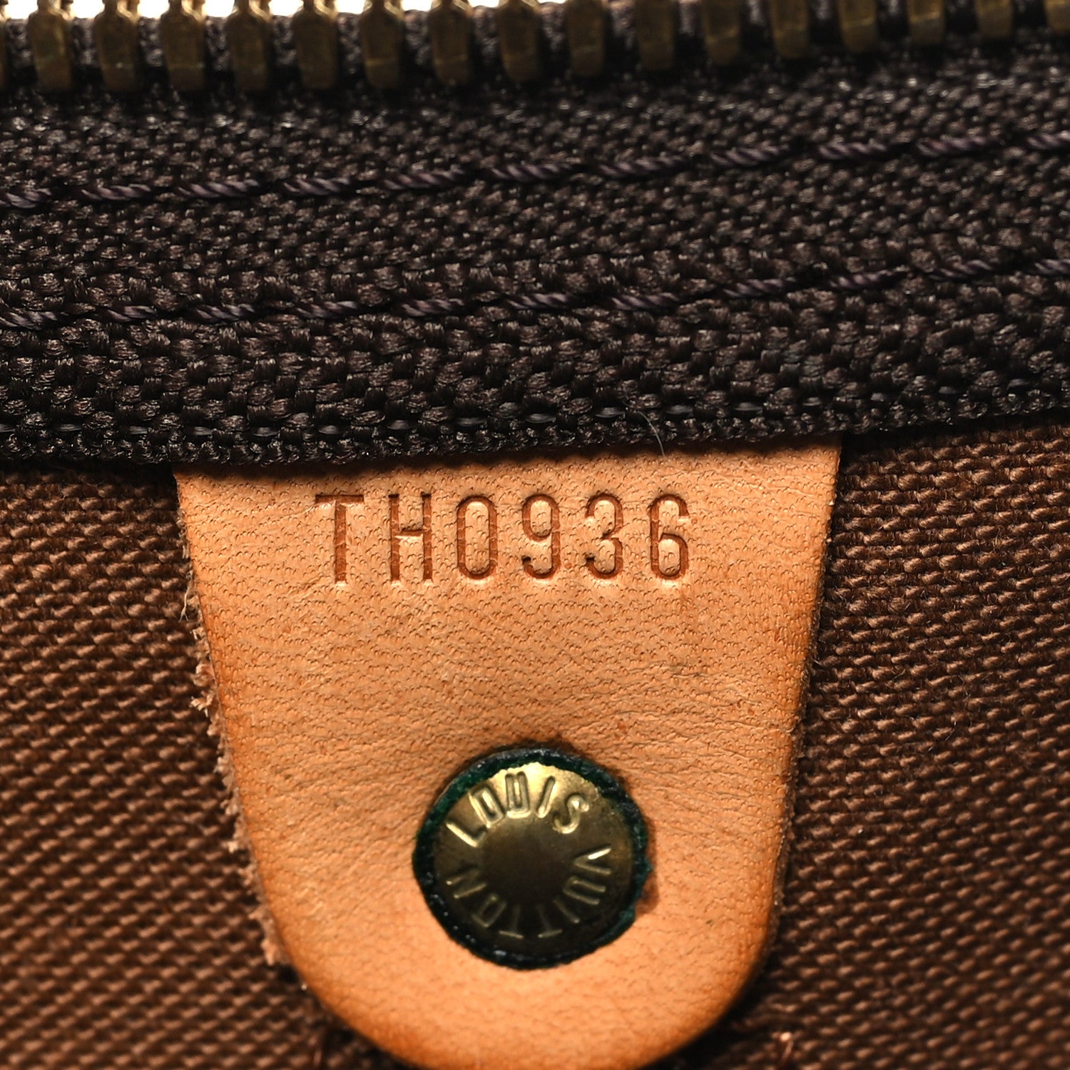Louis Vuitton Monogram Keepall Bandouliere 55 6 of 12