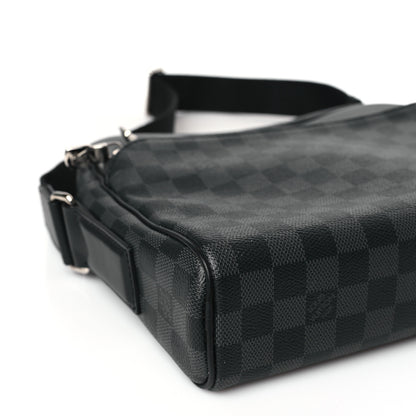 Louis Vuitton Damier Graphite Dayton Reporter PM 7 of 8