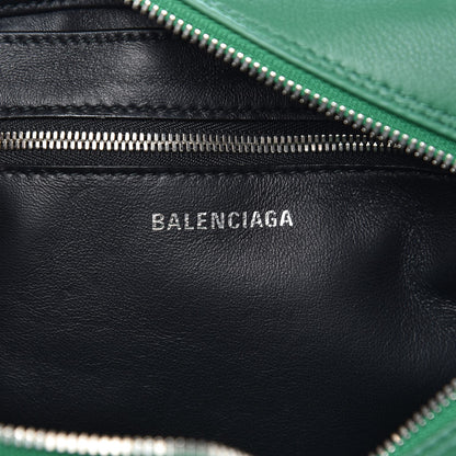 Balenciaga Shiny Day Calfskin XS Triangle Square Bag Vert Irlandais 7 of 7