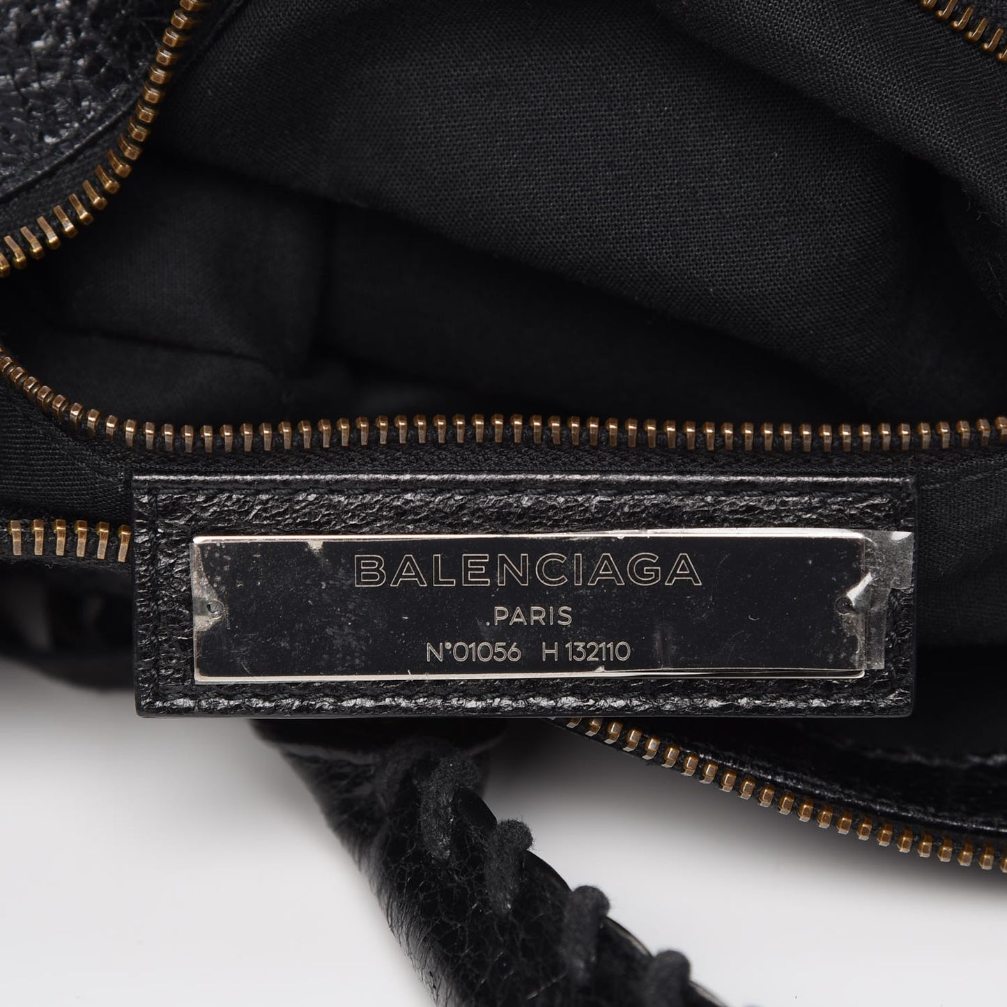 Agneau Classic Hardware Work Black