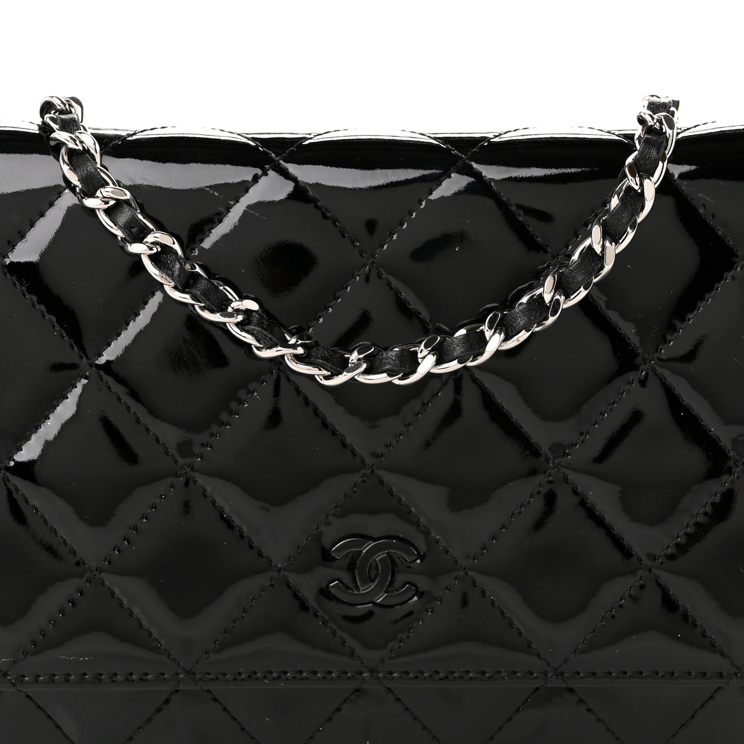 Patent Quilted Wallet On Chain WOC Black