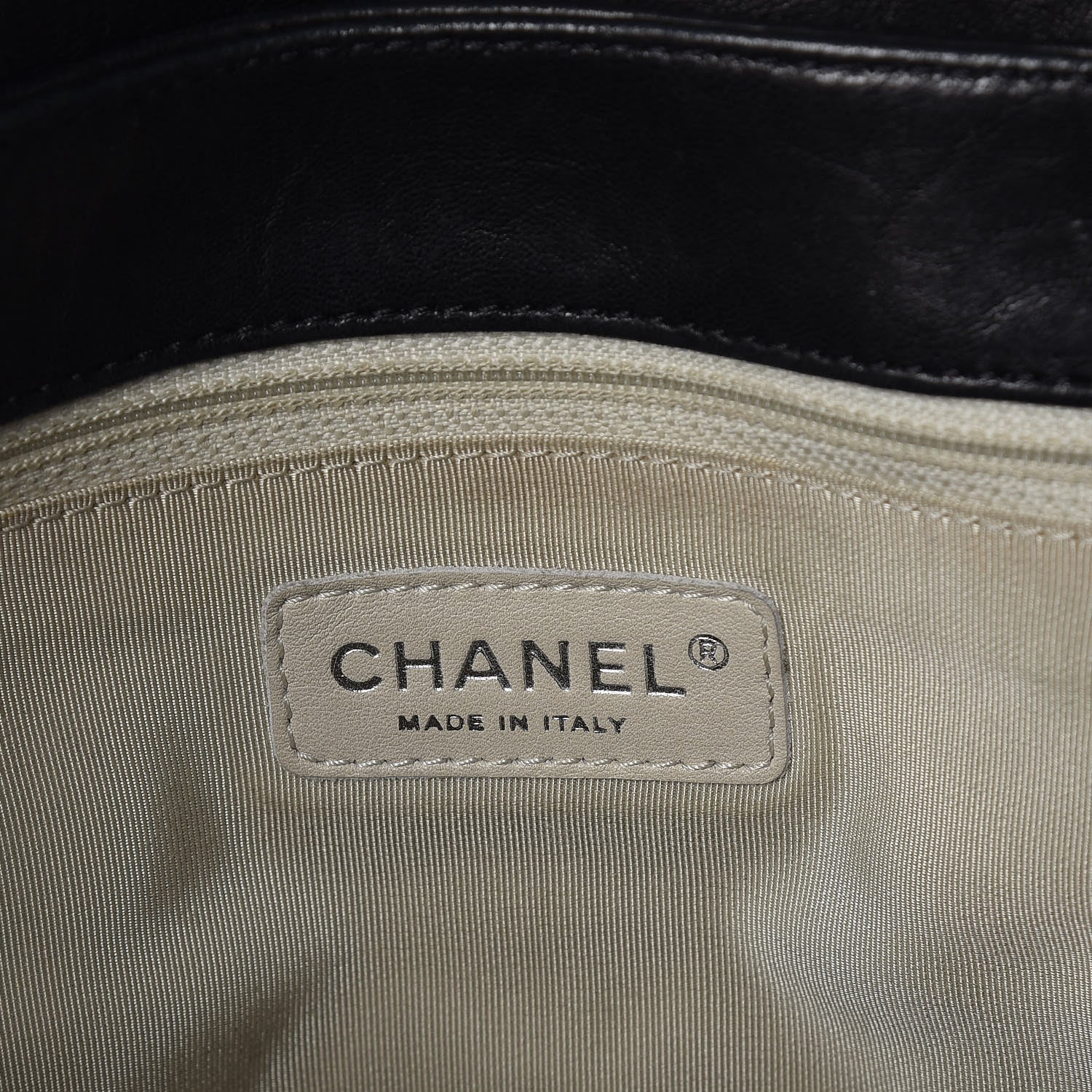 Chanel Washed Lambskin Quilted Maxi Chain Around Flap Black 6 of 9