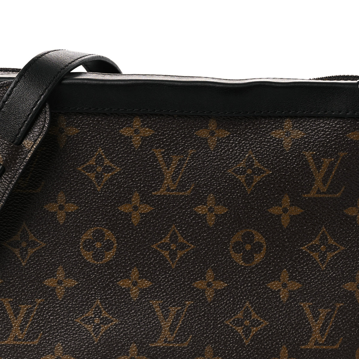 Monogram Solar Ray Soft Trunk