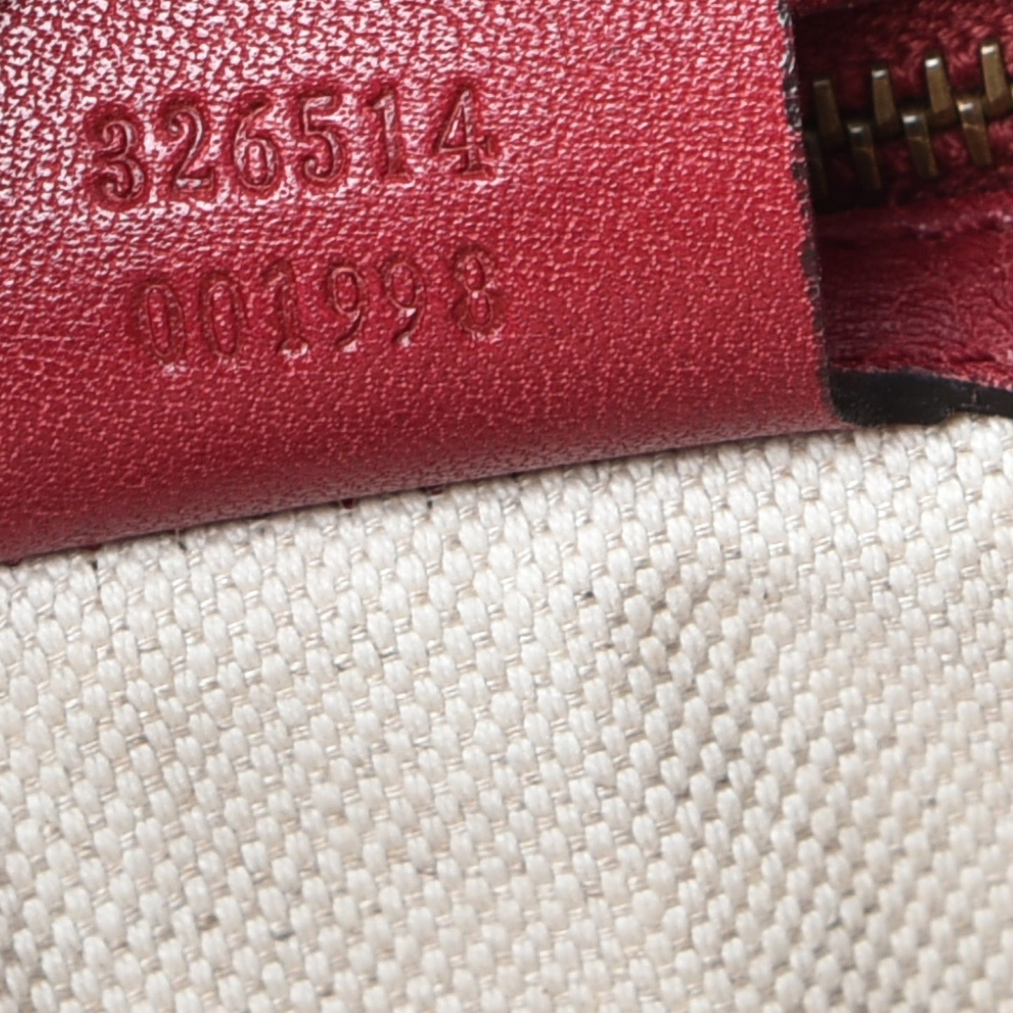 Pebbled Calfskin Small Miss GG Hobo Red
