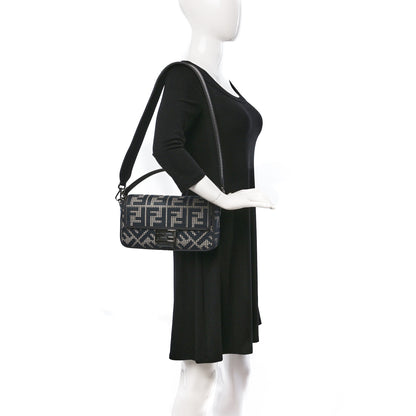 Fendi Wool Vitello King Houndstooth FF Embroidered Baguette Grigio Anthracite 2 of 9
