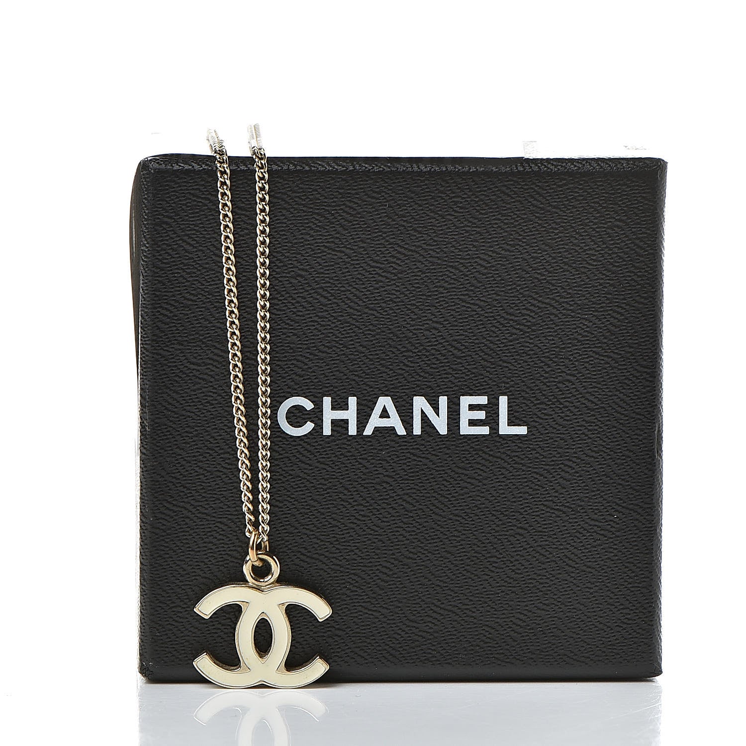 Chanel Enamel CC Pendant Necklace Beige 6 of 6