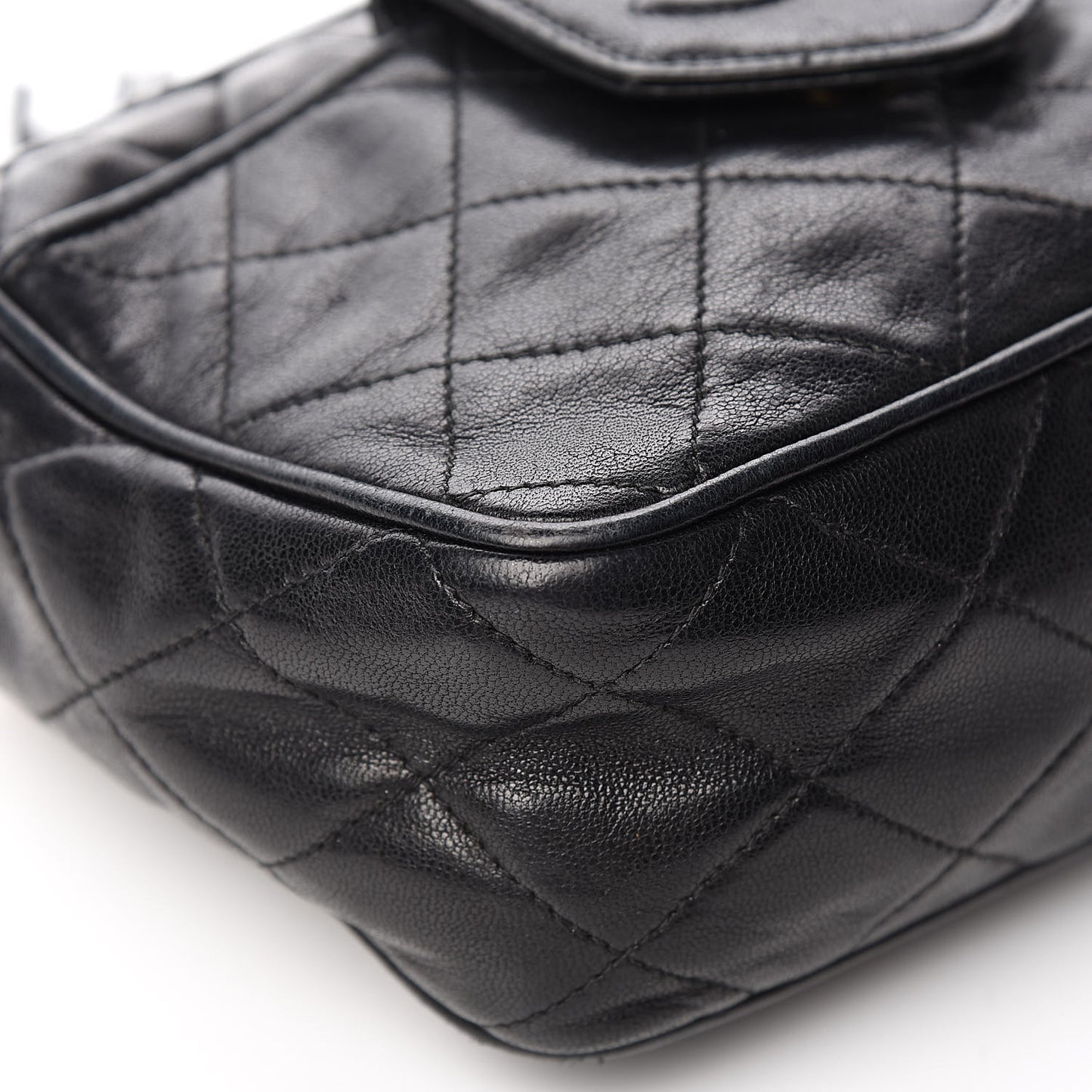 Lambskin Quilted Tassel Camera Case Black