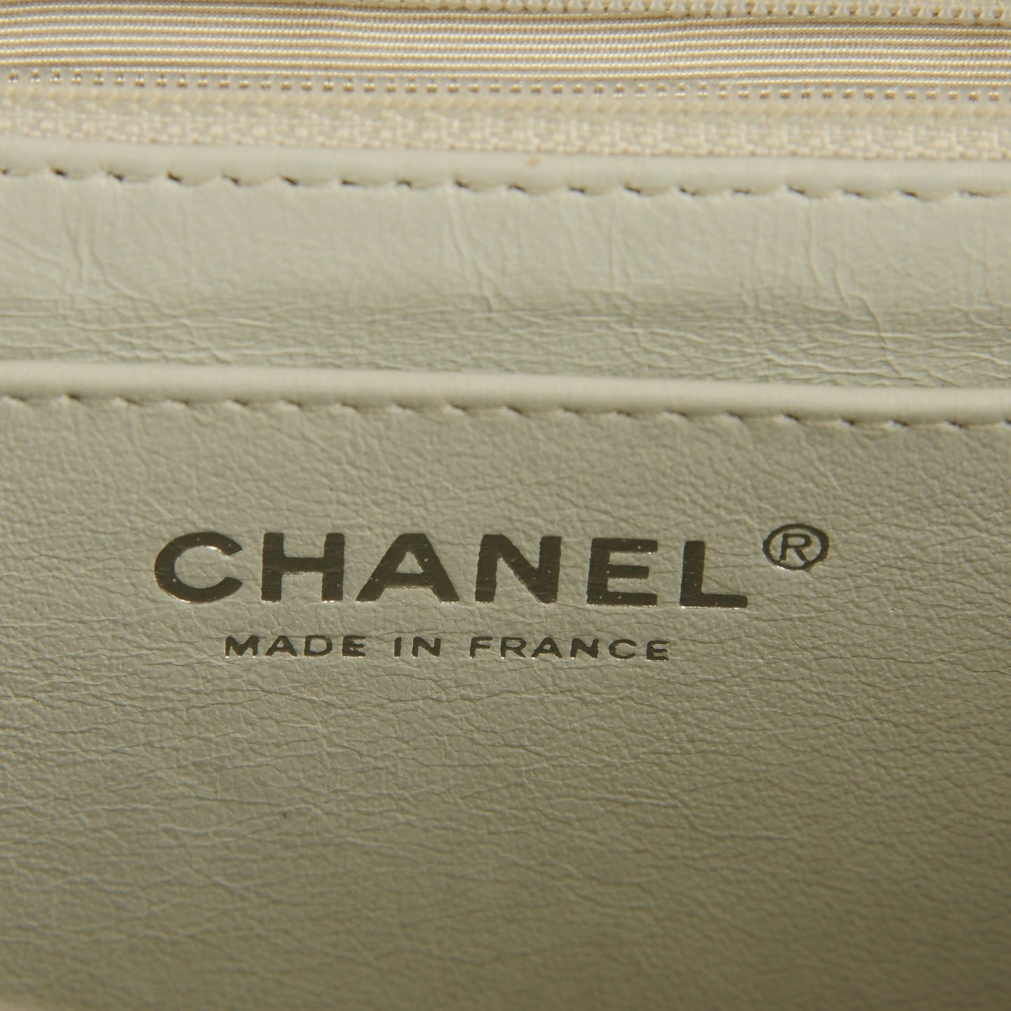 Caviar Quilted Reissue Flap 227 White