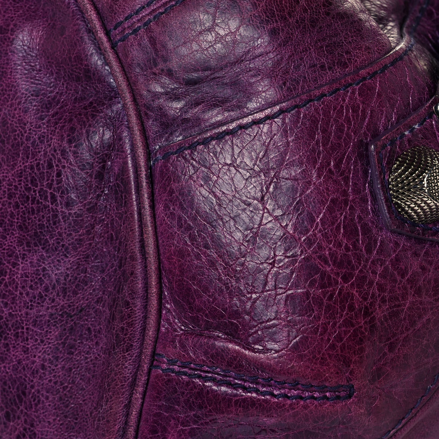 Agneau Giant 21 Silver Hardware Pompon Raisin