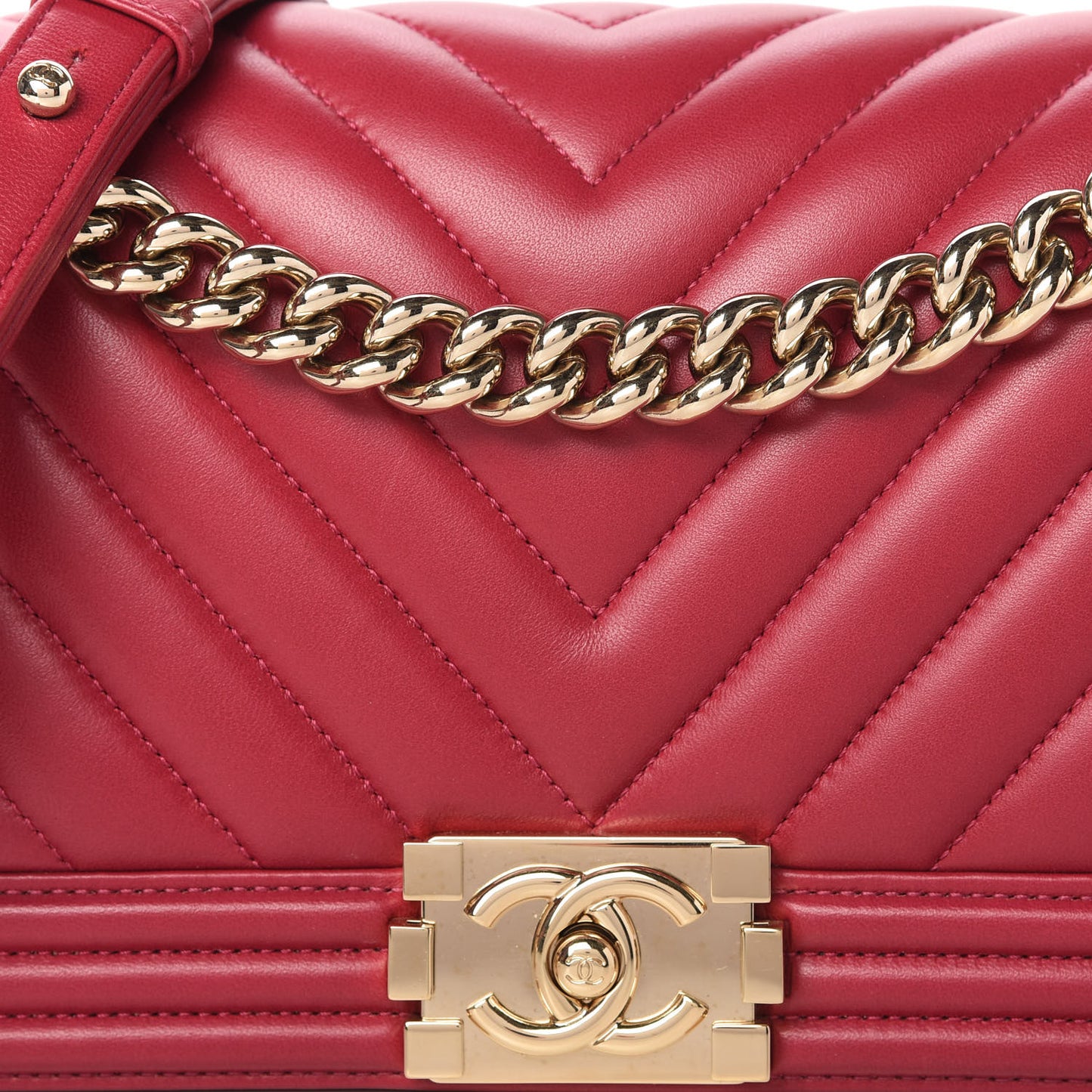 Lambskin Chevron Quilted Medium Boy Flap Dark Pink