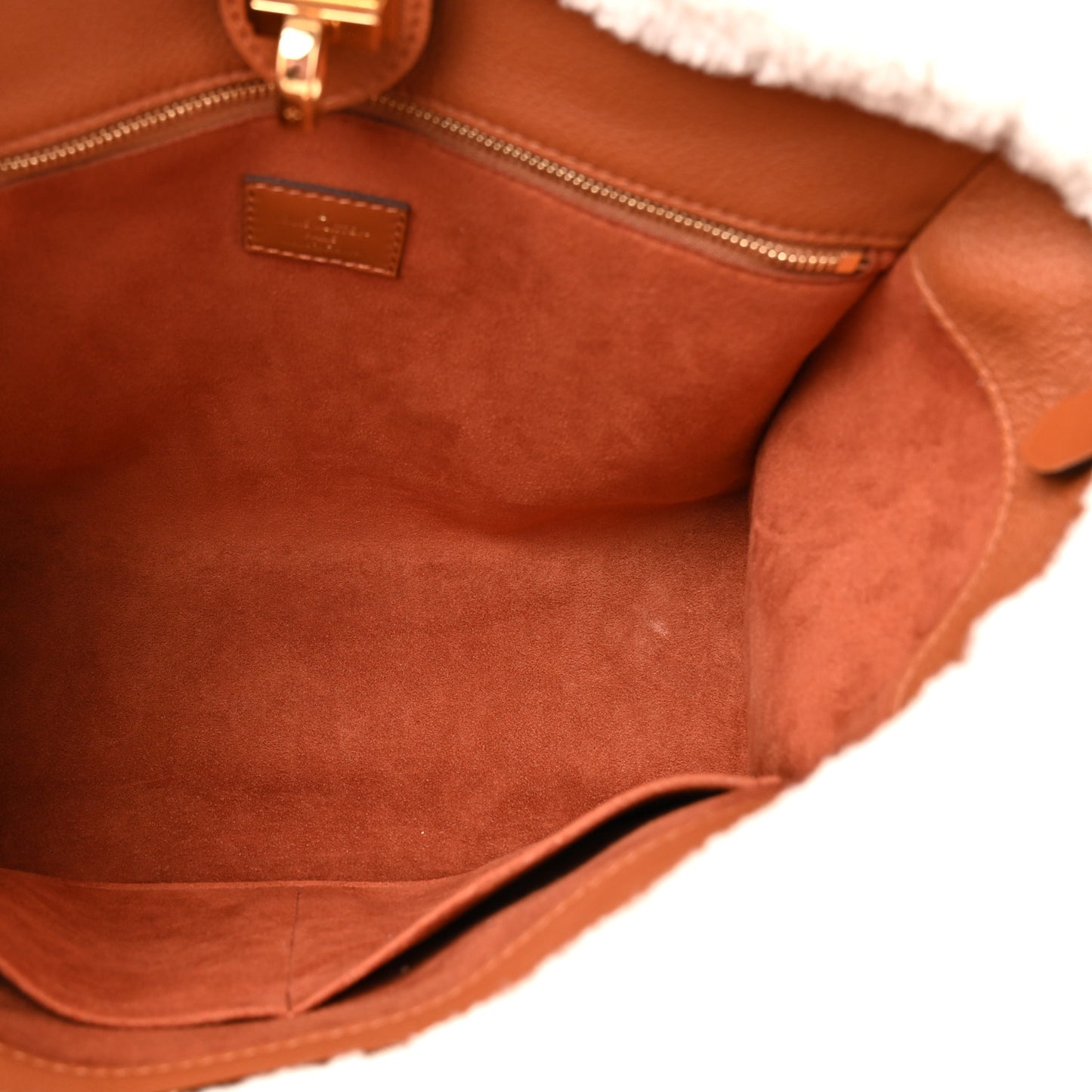 Grained Calfskin Shearling On My Side MM Caramel