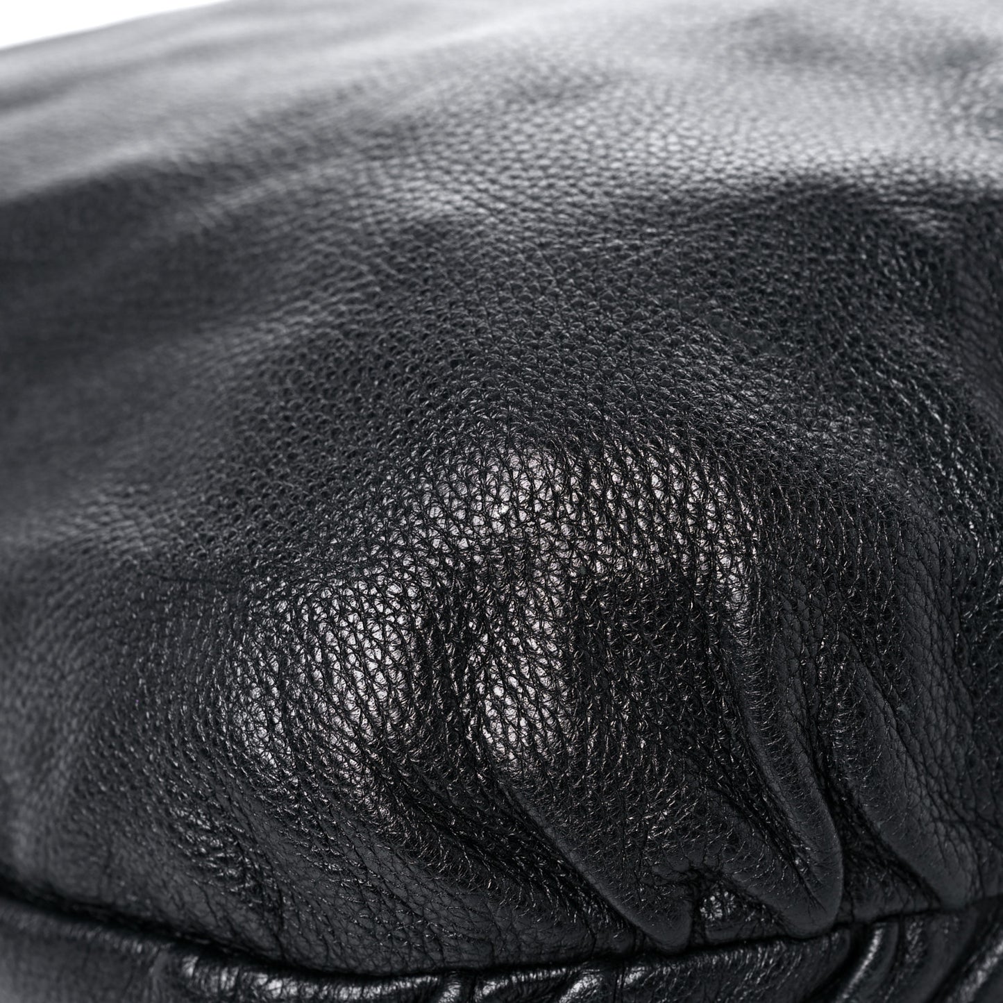Pebbled Calfskin Medium Jungle Hobo Black