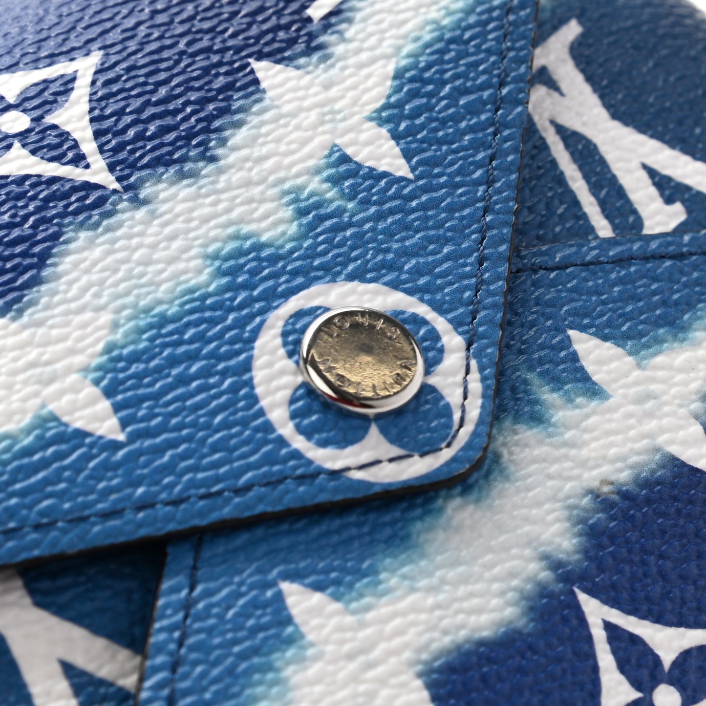 Monogram Escale Medium Kirigami Pochette Insert Blue
