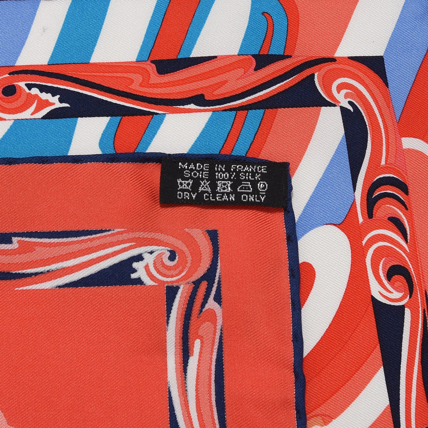 Silk De la Mer Au Ciel Scarf 90 Rouge Cobalt Saumon