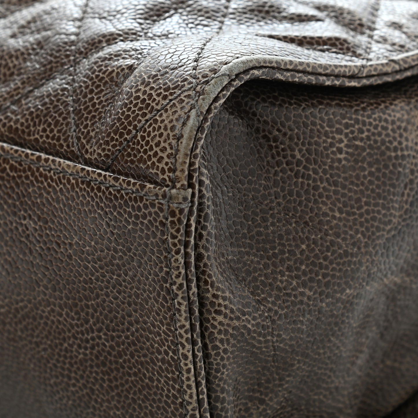 Crumpled Grained Calfskin Jumbo CC Crave Flap Beige
