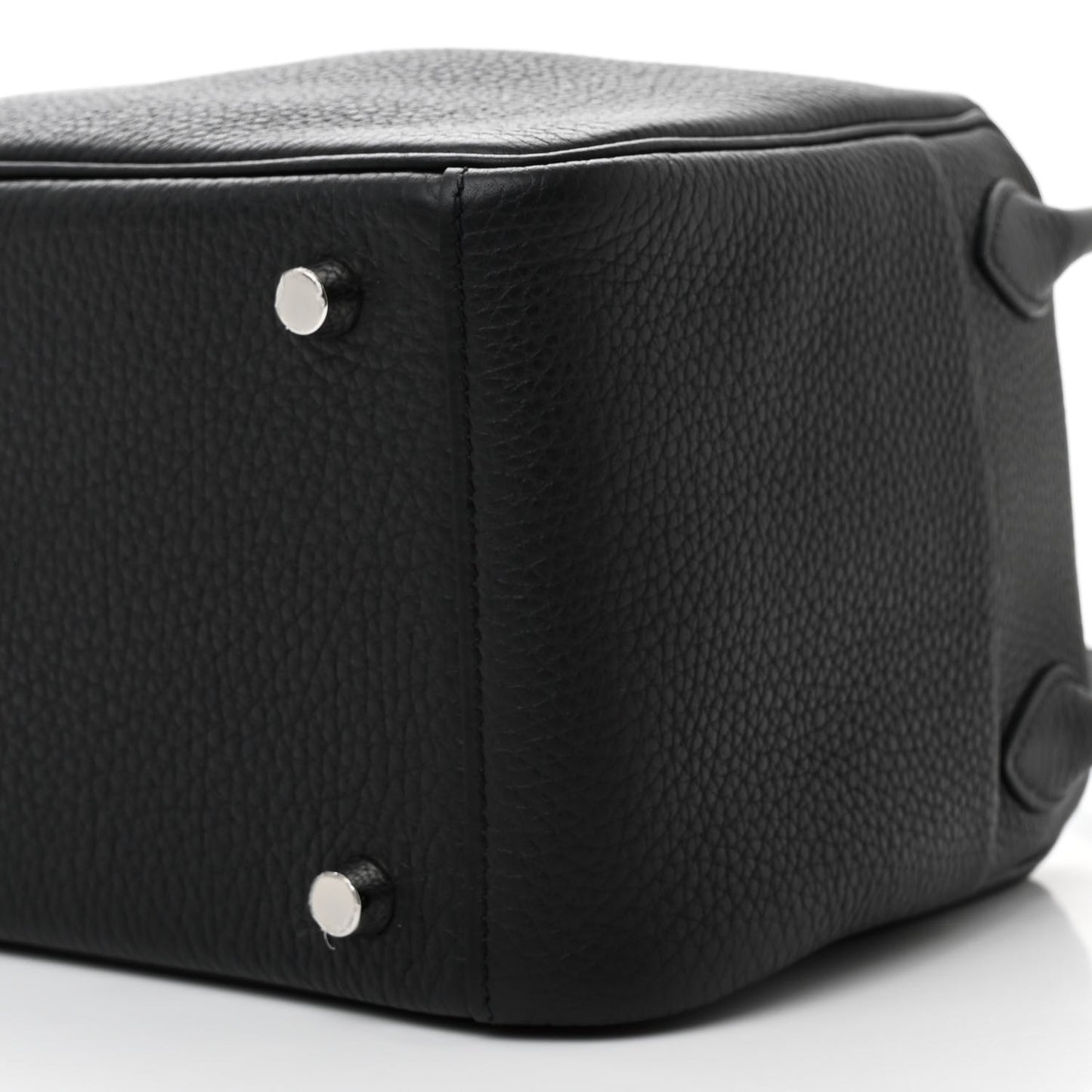 Taurillon Clemence Lindy 26 Black