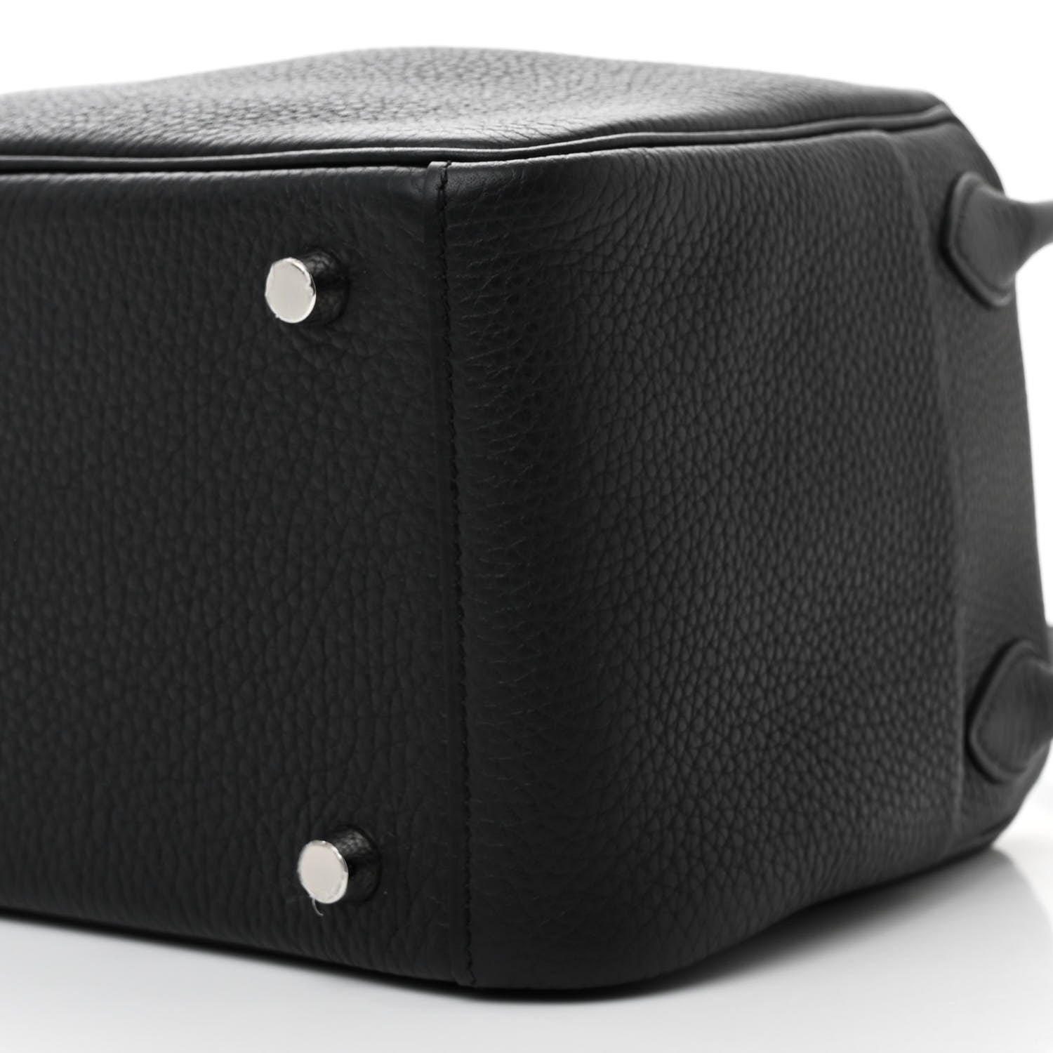 Hermes Taurillon Clemence Lindy 26 Black 10 of 11