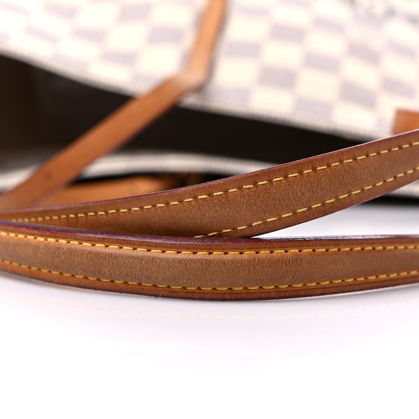 Damier Azur Cabas Adventure MM